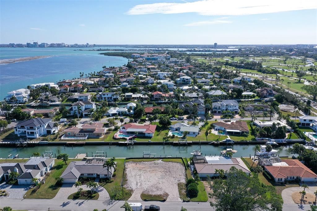 待售: $1,950,000 (0.29 acres)
