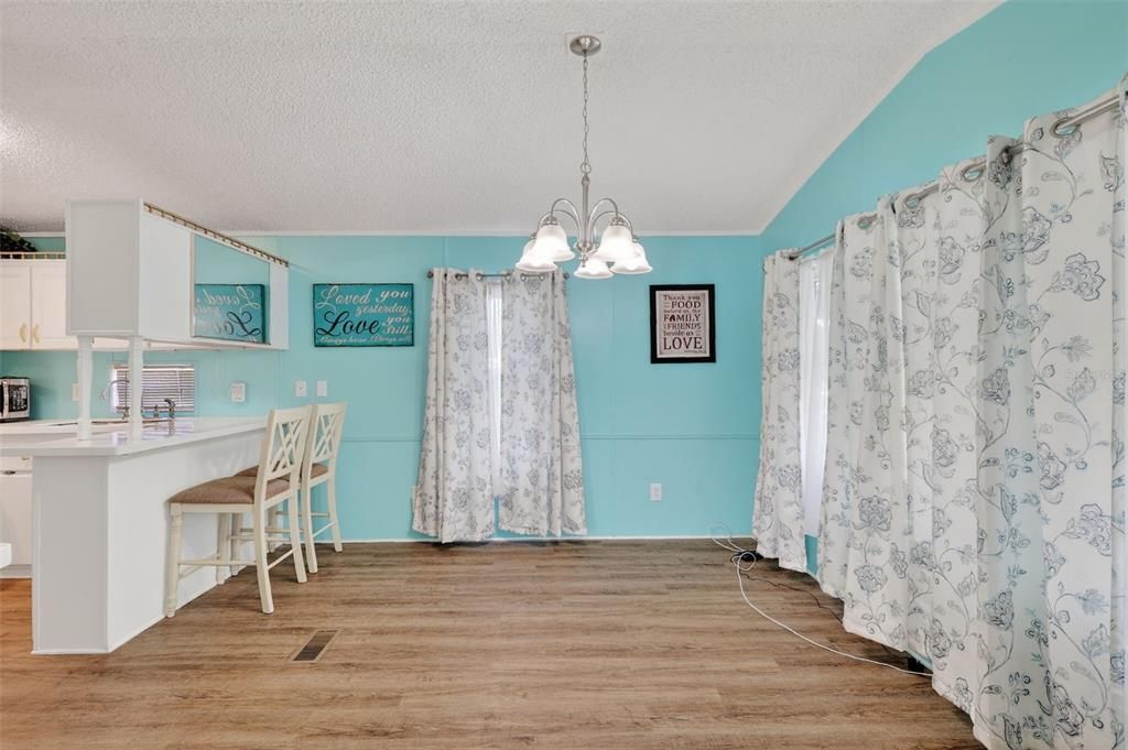 En Venta: $95,000 (2 camas, 1 baños, 704 Pies cuadrados)