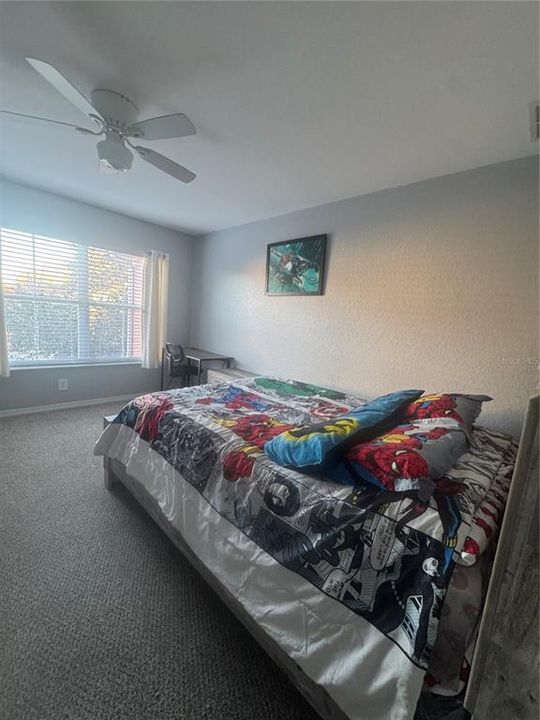 Active With Contract: $1,800 (3 beds, 2 baths, 1296 Square Feet)