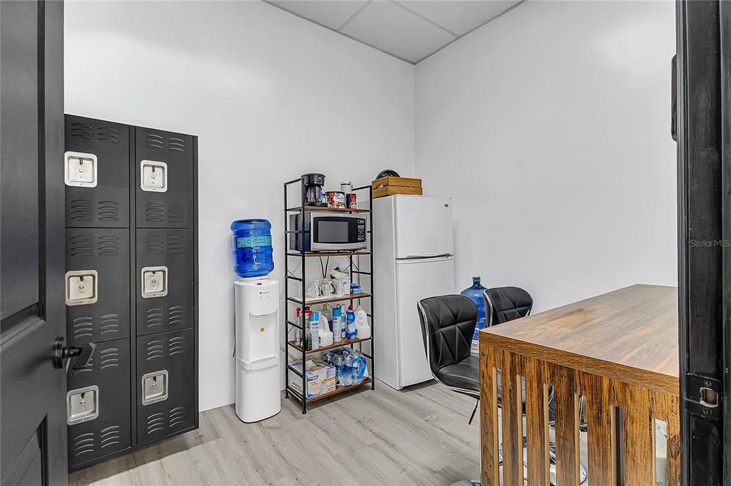 待售: $60,000 (0 贝兹, 0 浴室, 0 平方英尺)