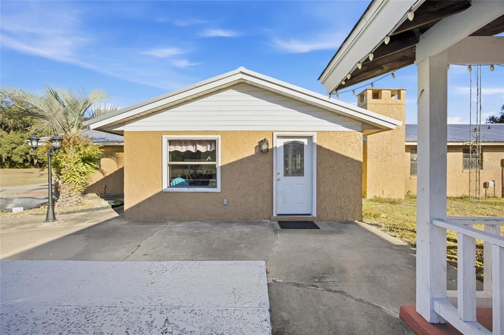 For Sale: $590,000 (3 beds, 2 baths, 1850 Square Feet)