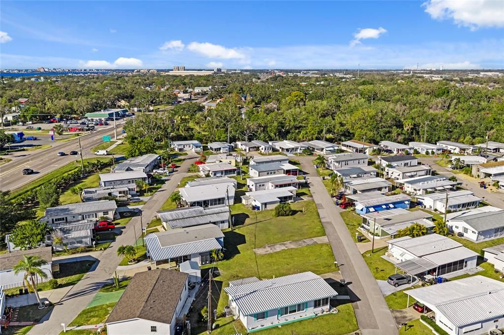 На продажу: $35,000 (0.08 acres)