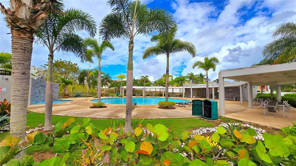 En Venta: $360,000 (4 camas, 3 baños, 2541 Pies cuadrados)