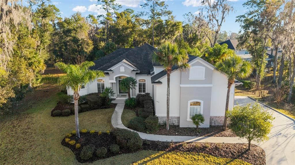 En Venta: $1,200,000 (4 camas, 3 baños, 4090 Pies cuadrados)