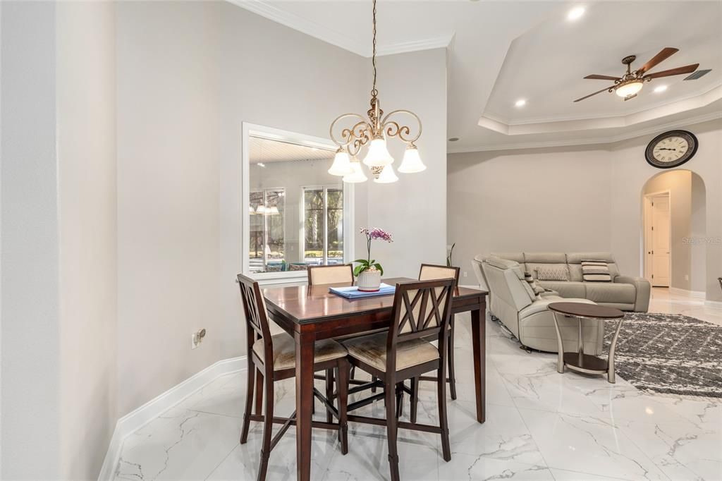 En Venta: $1,200,000 (4 camas, 3 baños, 4090 Pies cuadrados)