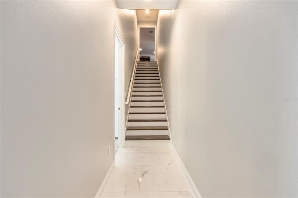 En Venta: $1,200,000 (4 camas, 3 baños, 4090 Pies cuadrados)