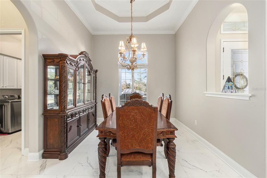 En Venta: $1,200,000 (4 camas, 3 baños, 4090 Pies cuadrados)