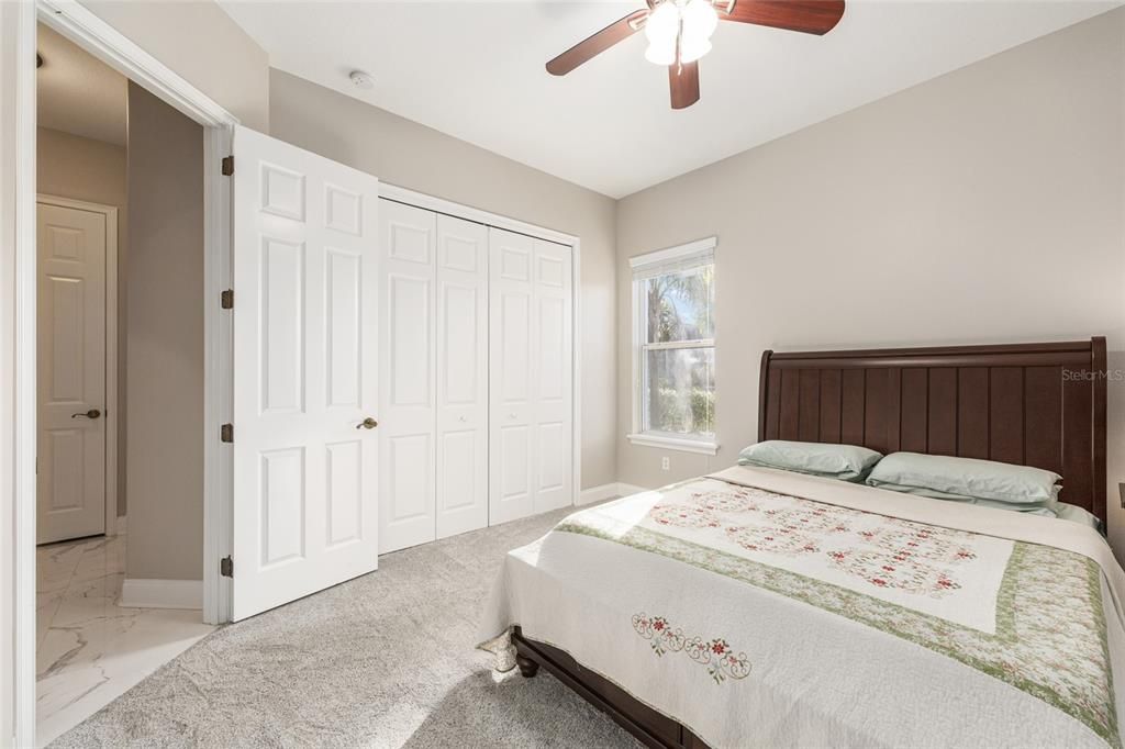 En Venta: $1,200,000 (4 camas, 3 baños, 4090 Pies cuadrados)