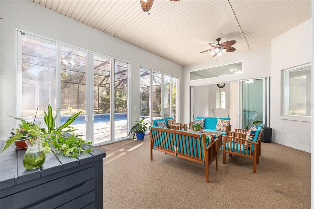 En Venta: $1,200,000 (4 camas, 3 baños, 4090 Pies cuadrados)