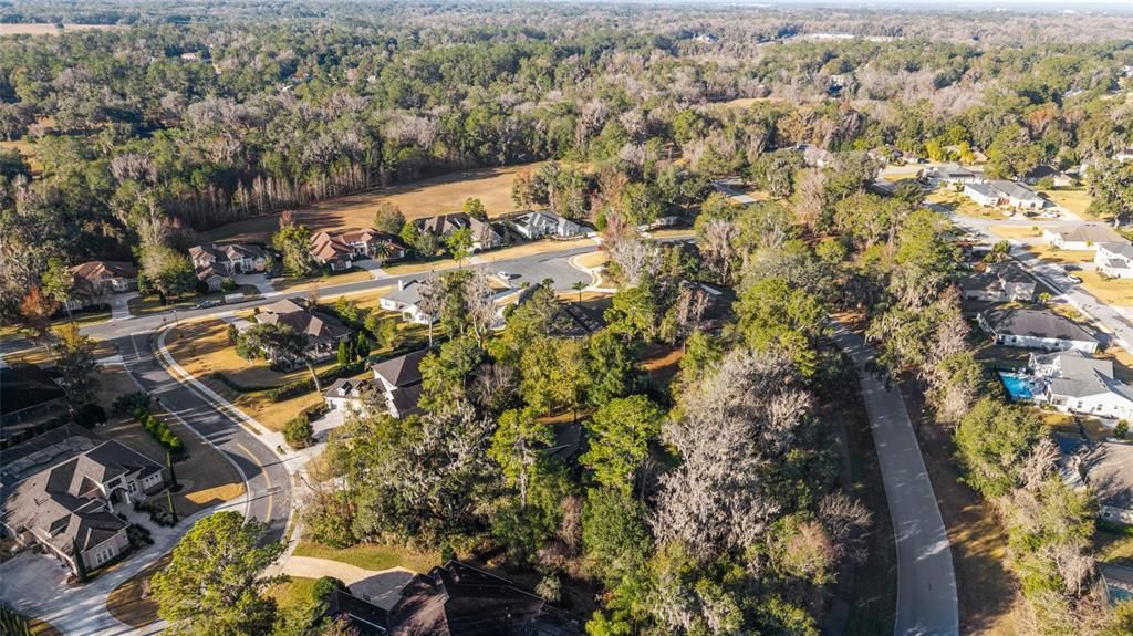 En Venta: $1,200,000 (4 camas, 3 baños, 4090 Pies cuadrados)