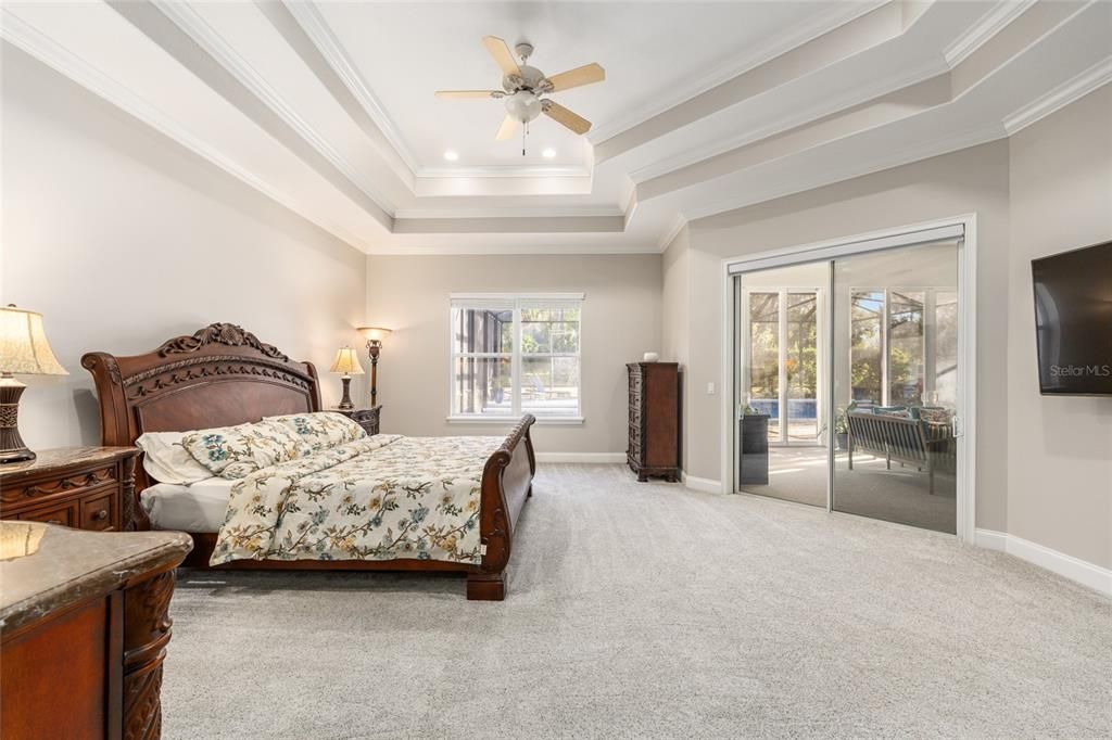 En Venta: $1,200,000 (4 camas, 3 baños, 4090 Pies cuadrados)