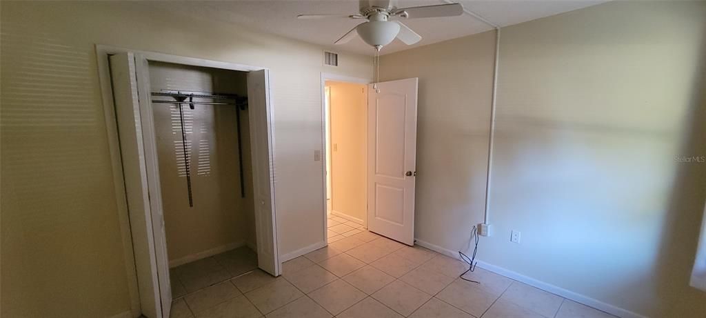 For Sale: $149,500 (2 beds, 2 baths, 897 Square Feet)