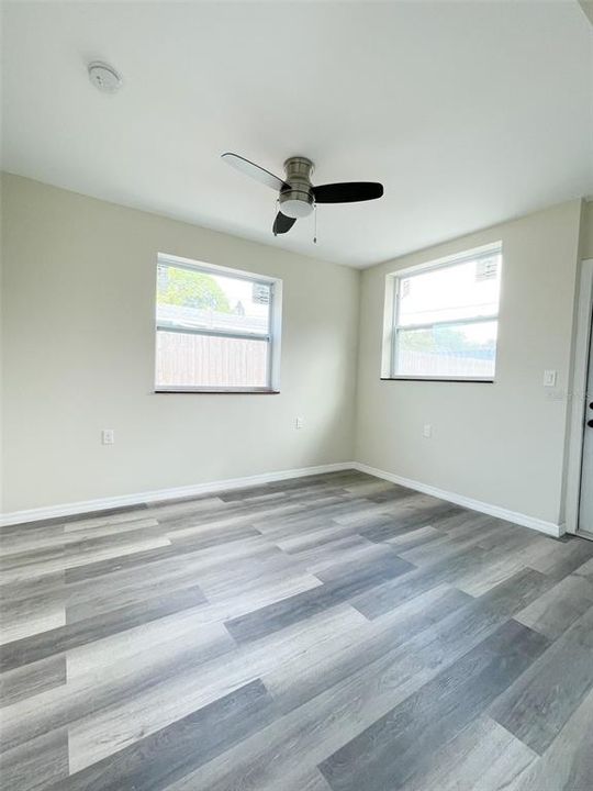 Active With Contract: $2,685 (4 beds, 2 baths, 1046 Square Feet)