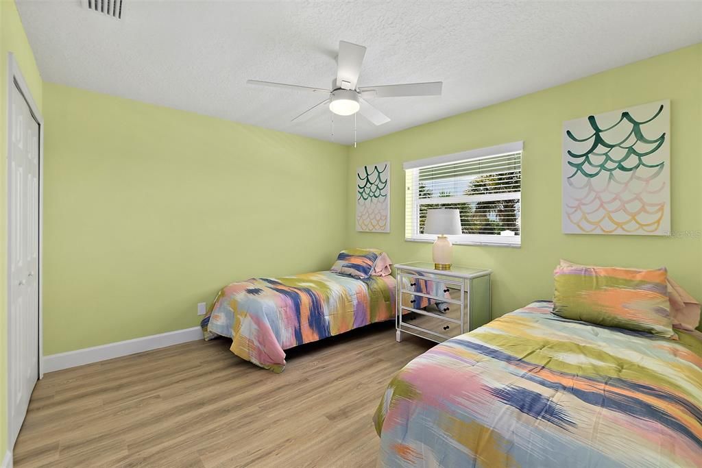 For Rent: $1,650 (2 beds, 1 baths, 750 Square Feet)