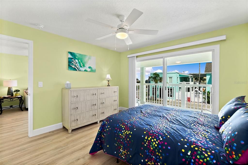 For Rent: $1,650 (2 beds, 1 baths, 750 Square Feet)