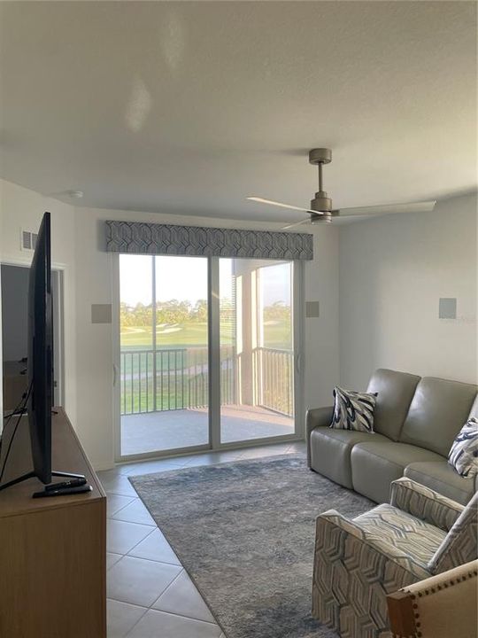 For Rent: $5,900 (2 beds, 2 baths, 1313 Square Feet)