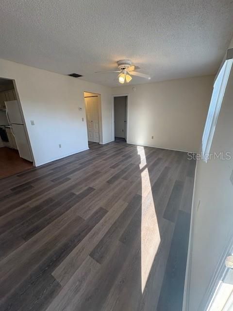For Rent: $1,295 (1 beds, 1 baths, 640 Square Feet)