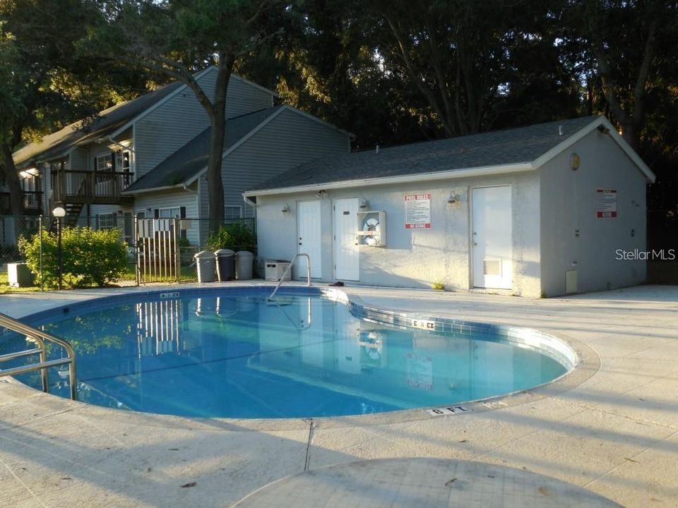 For Rent: $1,295 (1 beds, 1 baths, 640 Square Feet)