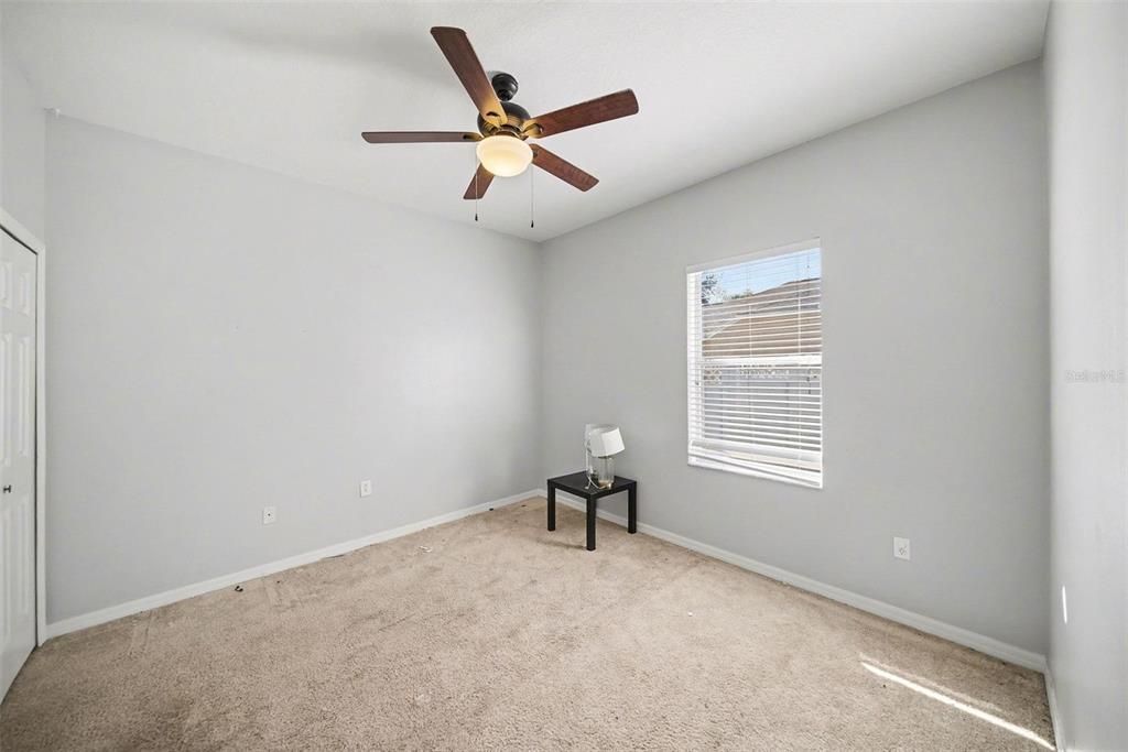 Activo con contrato: $490,000 (5 camas, 4 baños, 3041 Pies cuadrados)