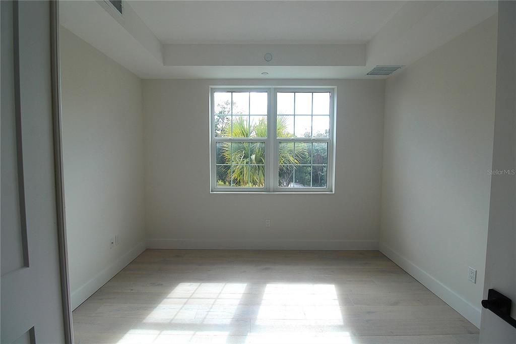 For Rent: $3,775 (3 beds, 2 baths, 2168 Square Feet)