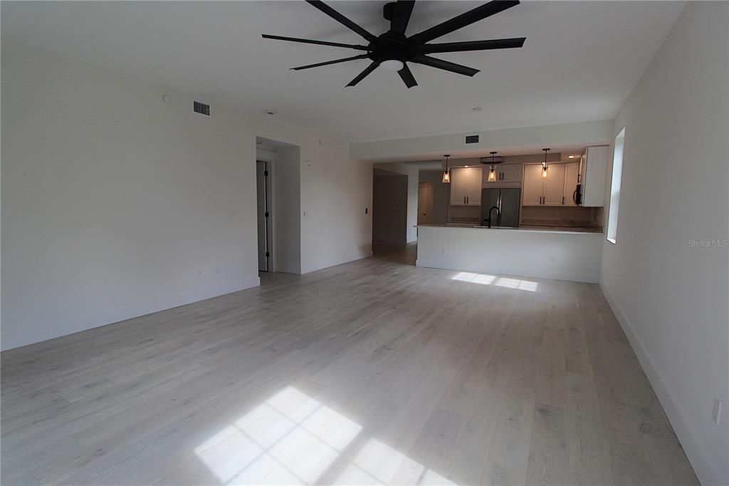 For Rent: $3,775 (3 beds, 2 baths, 2168 Square Feet)