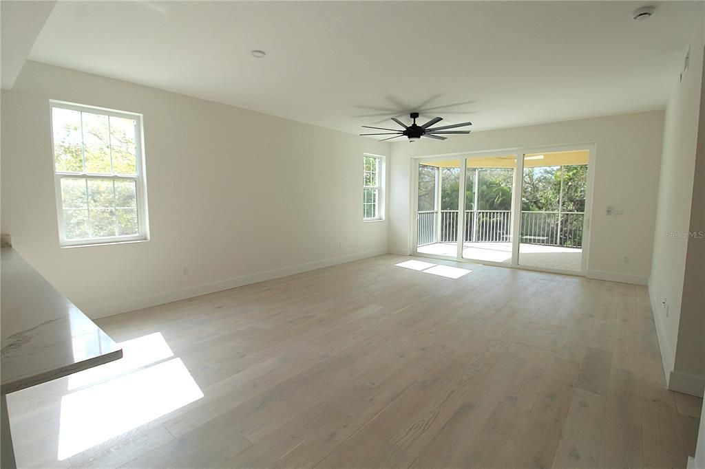 For Rent: $3,775 (3 beds, 2 baths, 2168 Square Feet)