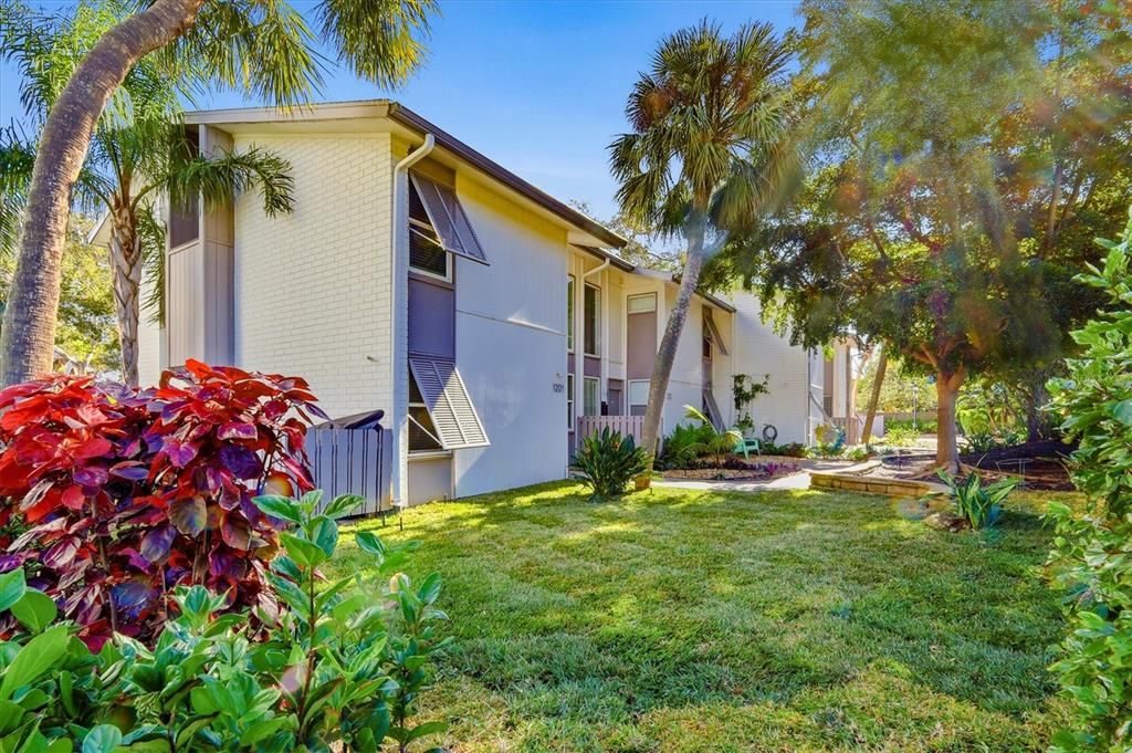 Vendido Recientemente: $799,000 (3 camas, 2 baños, 1686 Pies cuadrados)