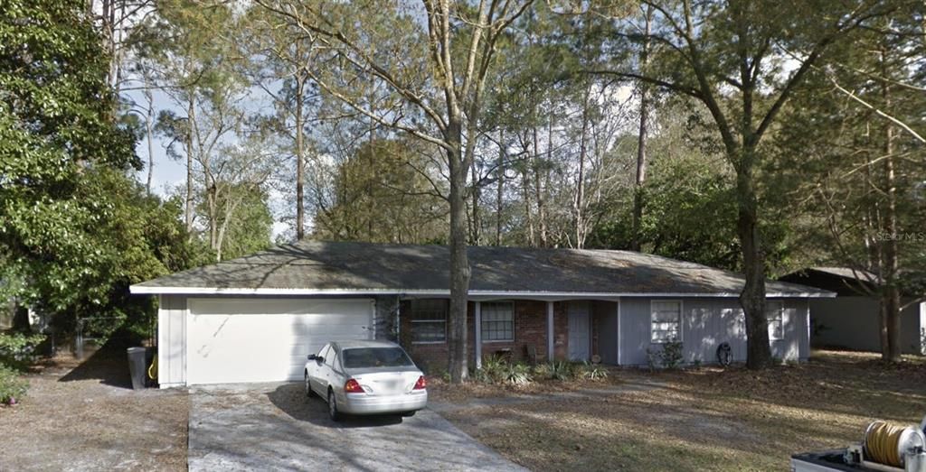 Recently Sold: $235,000 (3 beds, 2 baths, 1384 Square Feet)