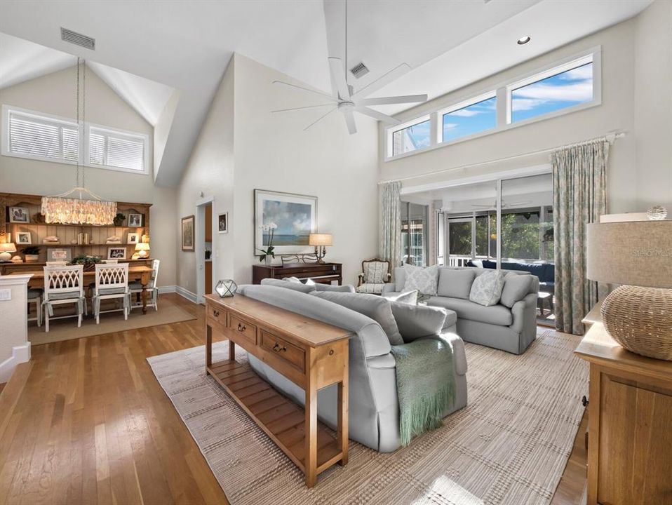 En Venta: $3,750,000 (3 camas, 3 baños, 2666 Pies cuadrados)