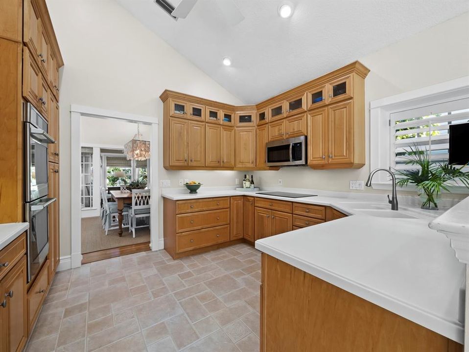 En Venta: $3,750,000 (3 camas, 3 baños, 2666 Pies cuadrados)