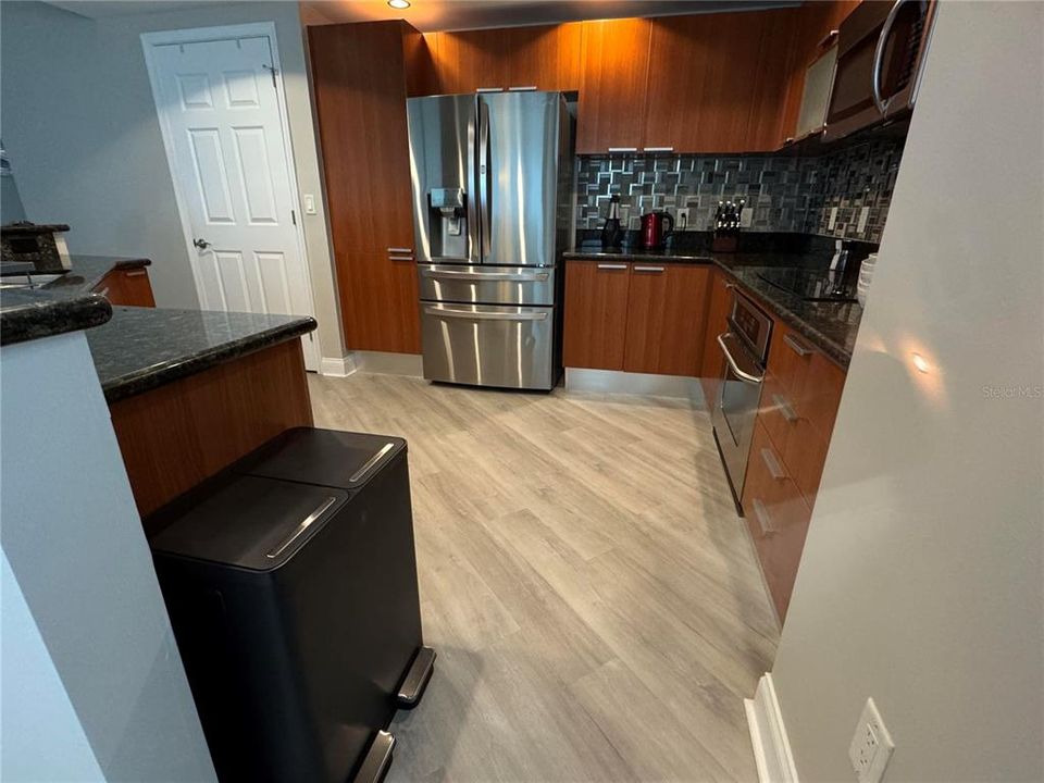 En Renta: $4,500 (3 camas, 3 baños, 1922 Pies cuadrados)