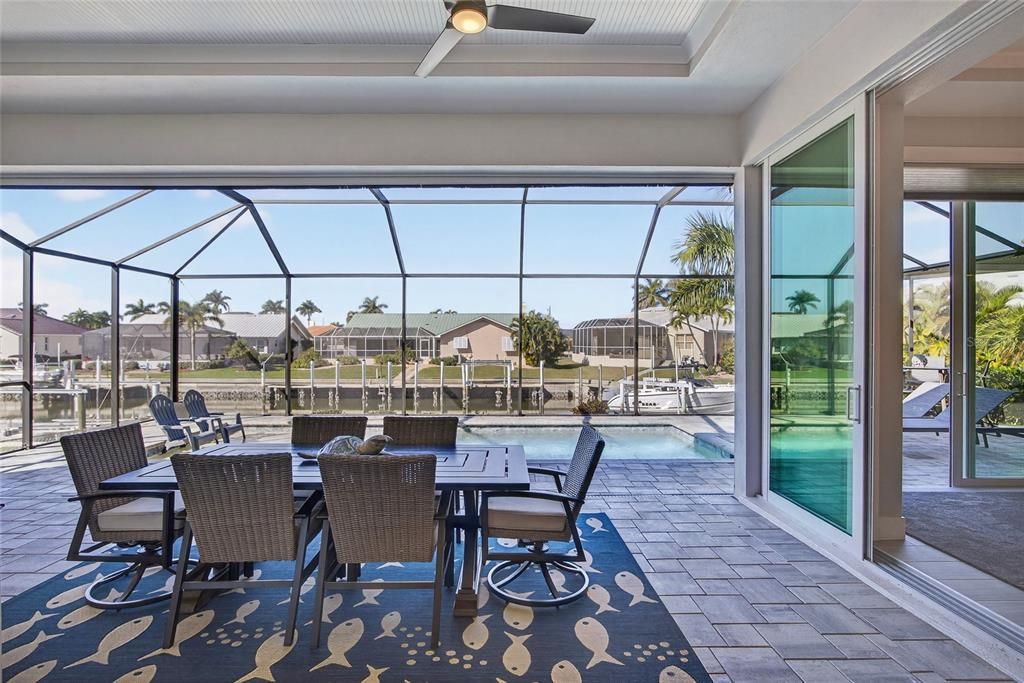 Activo con contrato: $1,065,000 (3 camas, 2 baños, 2308 Pies cuadrados)