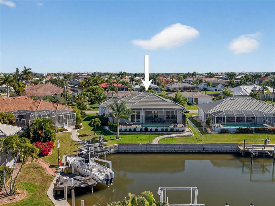 Activo con contrato: $1,065,000 (3 camas, 2 baños, 2308 Pies cuadrados)