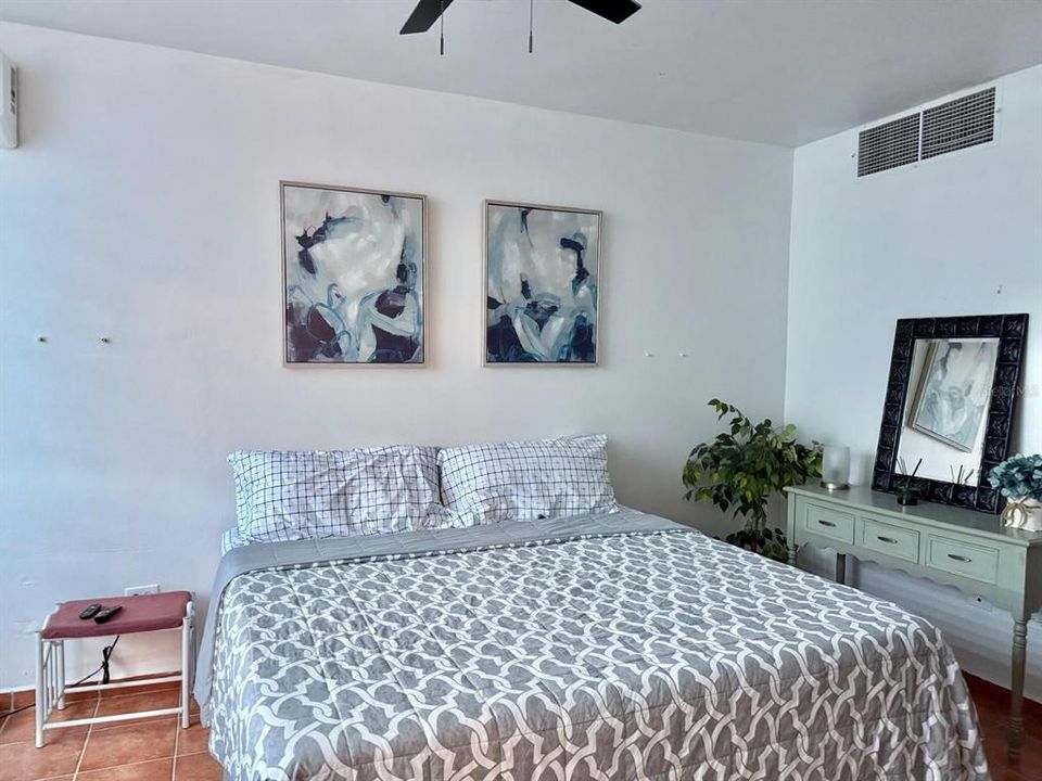 For Sale: $780,000 (3 beds, 3 baths, 2226 Square Feet)