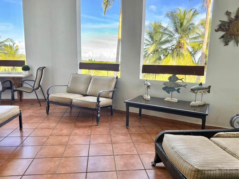 For Sale: $780,000 (3 beds, 3 baths, 2226 Square Feet)