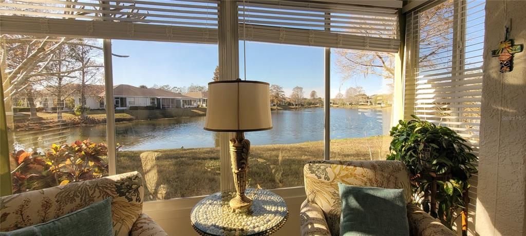 For Sale: $225,000 (2 beds, 2 baths, 1173 Square Feet)