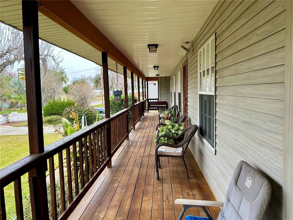 For Sale: $629,000 (3 beds, 2 baths, 1416 Square Feet)