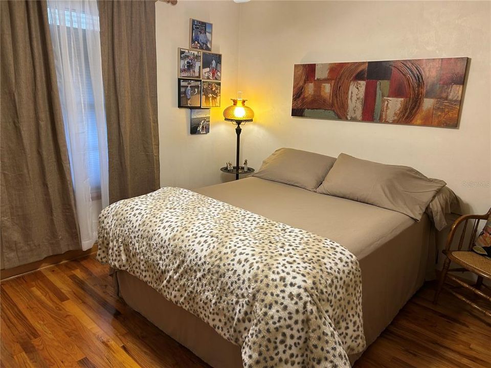 For Sale: $629,000 (3 beds, 2 baths, 1416 Square Feet)