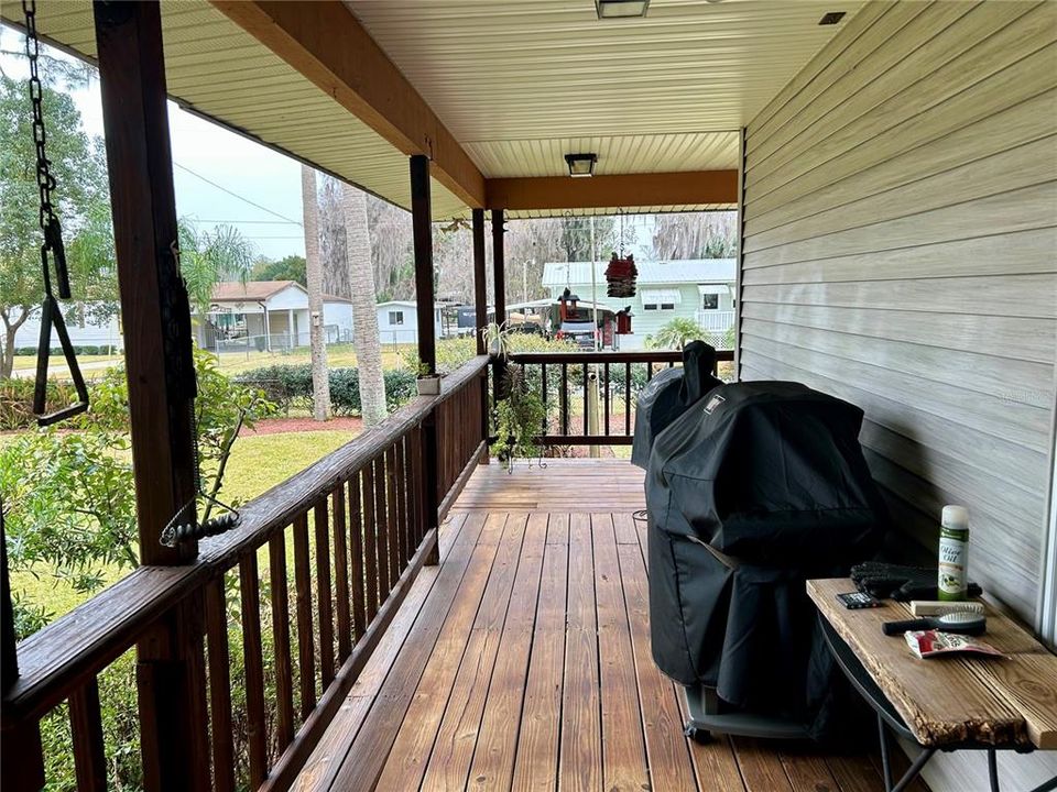 For Sale: $629,000 (3 beds, 2 baths, 1416 Square Feet)