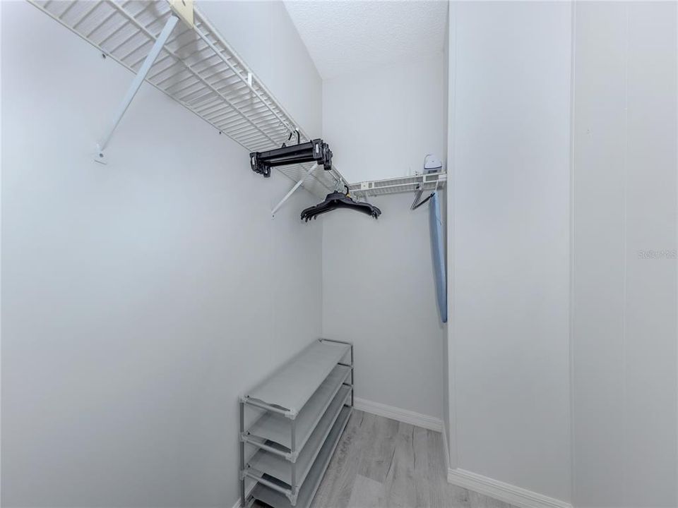 Activo con contrato: $142,000 (2 camas, 2 baños, 935 Pies cuadrados)