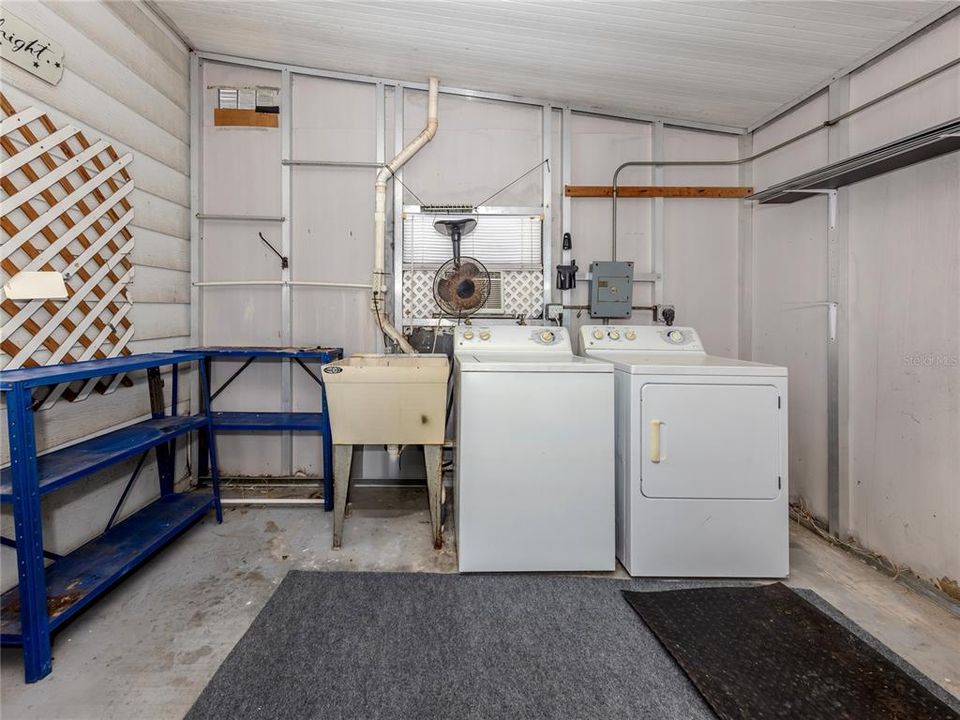 Activo con contrato: $142,000 (2 camas, 2 baños, 935 Pies cuadrados)