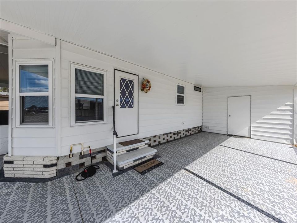 Activo con contrato: $142,000 (2 camas, 2 baños, 935 Pies cuadrados)