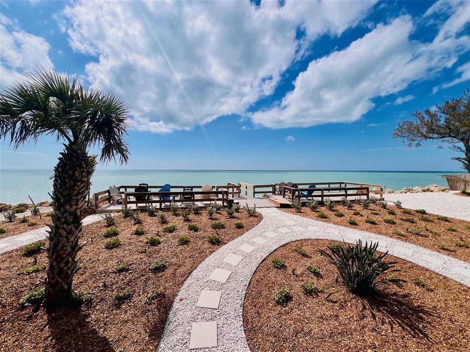 На продажу: $925,000 (3 спален, 2 ванн, 1414 Квадратных фут)