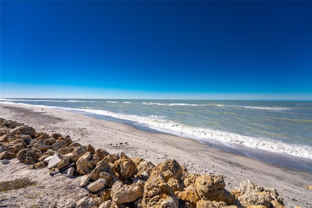 На продажу: $925,000 (3 спален, 2 ванн, 1414 Квадратных фут)