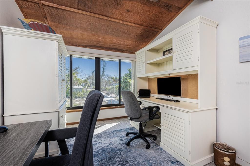 На продажу: $925,000 (3 спален, 2 ванн, 1414 Квадратных фут)