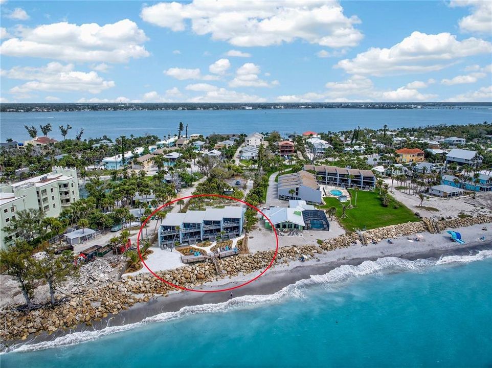 На продажу: $925,000 (3 спален, 2 ванн, 1414 Квадратных фут)