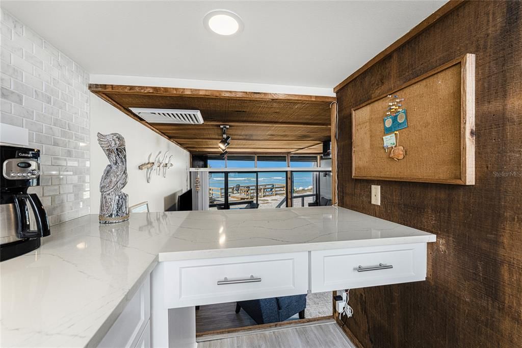 На продажу: $925,000 (3 спален, 2 ванн, 1414 Квадратных фут)