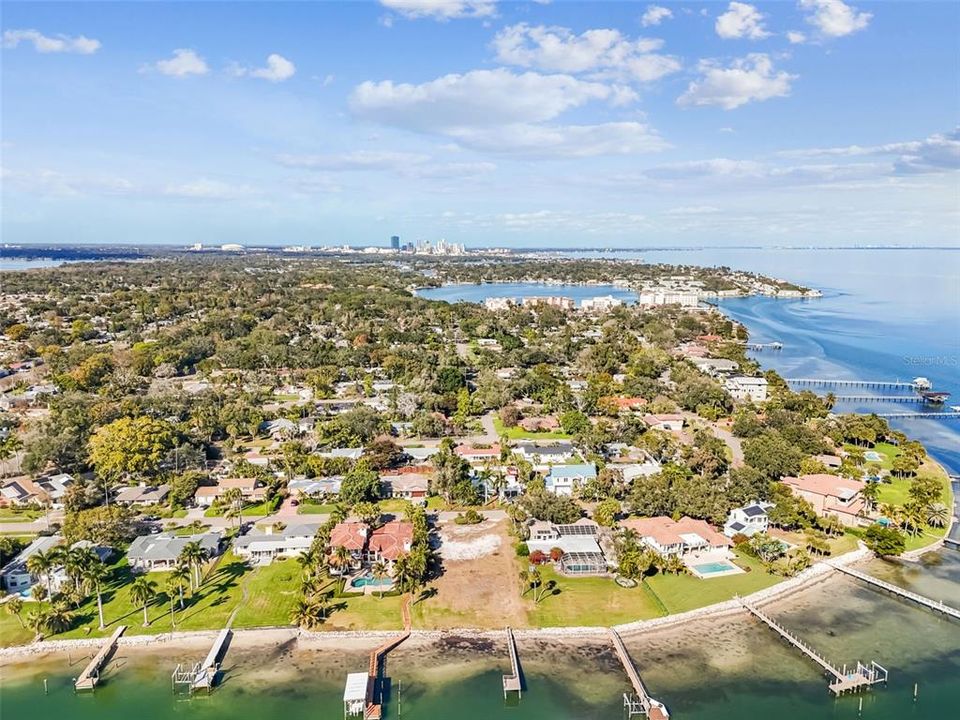 For Sale: $1,900,000 (1.49 acres)