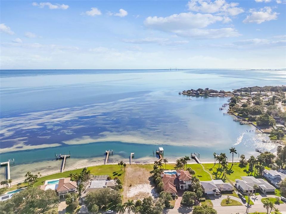For Sale: $1,900,000 (1.49 acres)
