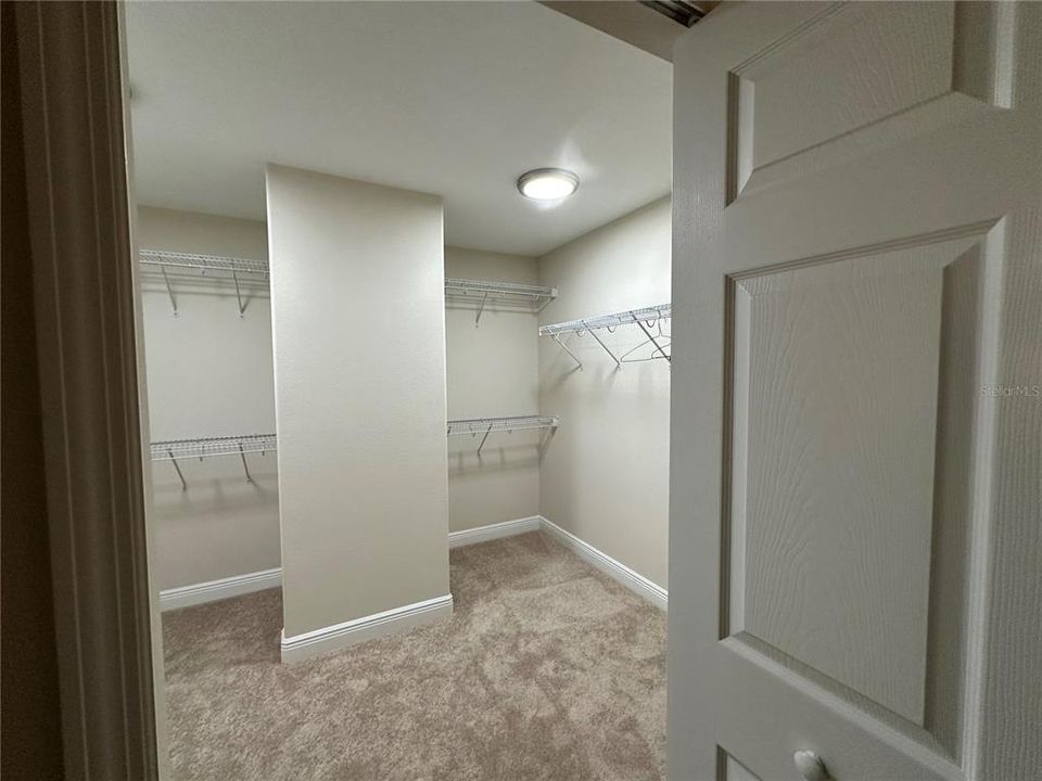 For Rent: $3,750 (4 beds, 3 baths, 3543 Square Feet)